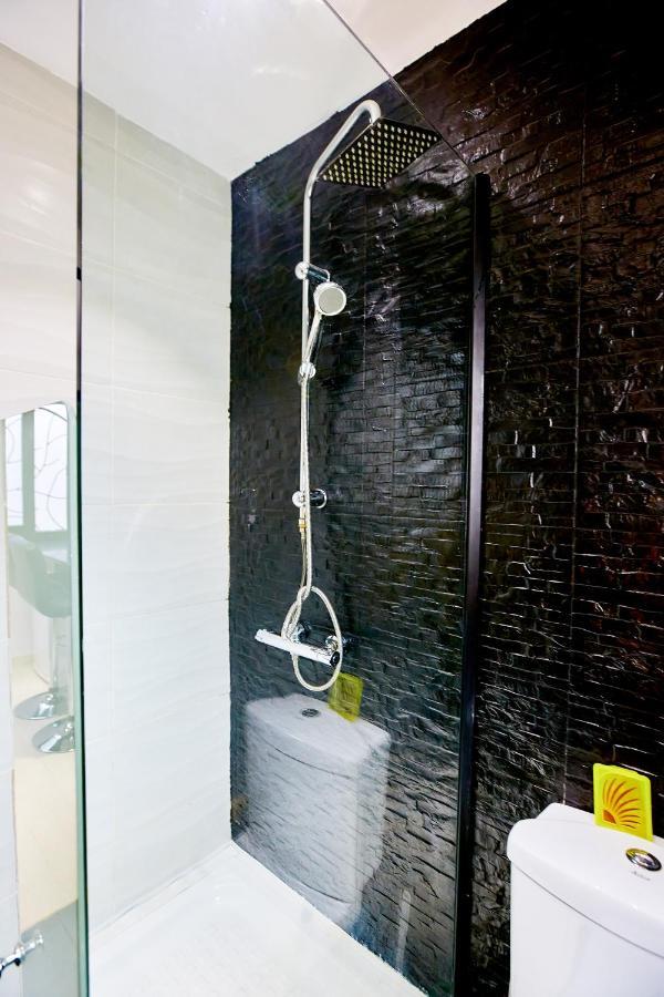 Tranokely Apartment อันตานานารีโว ภายนอก รูปภาพ
